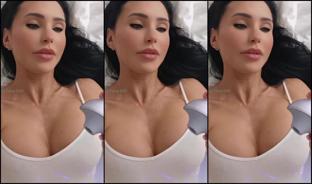 Moniq Nicknamed Moniq25 10 31 2024 Onlyfans Video Leaked Moniq25 3886