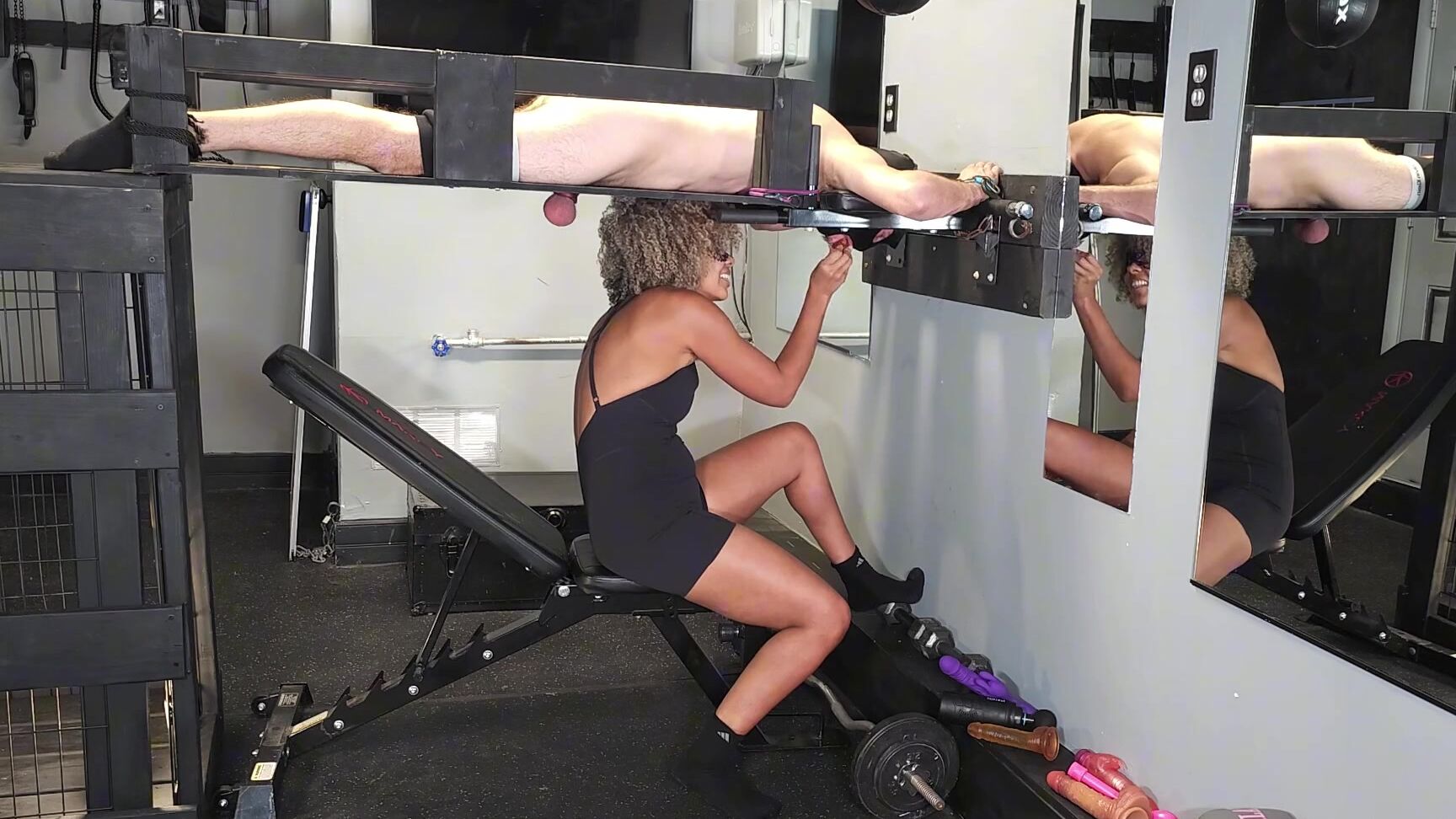 Domina Bianca Nicknamed Dominabianca 01 01 2025 Onlyfans Video 100 Hits Dildo Busting Previewwatch As I Torment Beta With My Arsenal Of Dildos