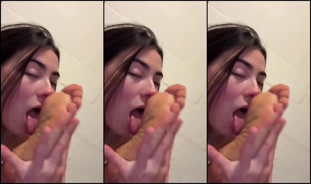 Watch Onlyfans video of Moringapazz taking control and dominating in a kinky femdom session