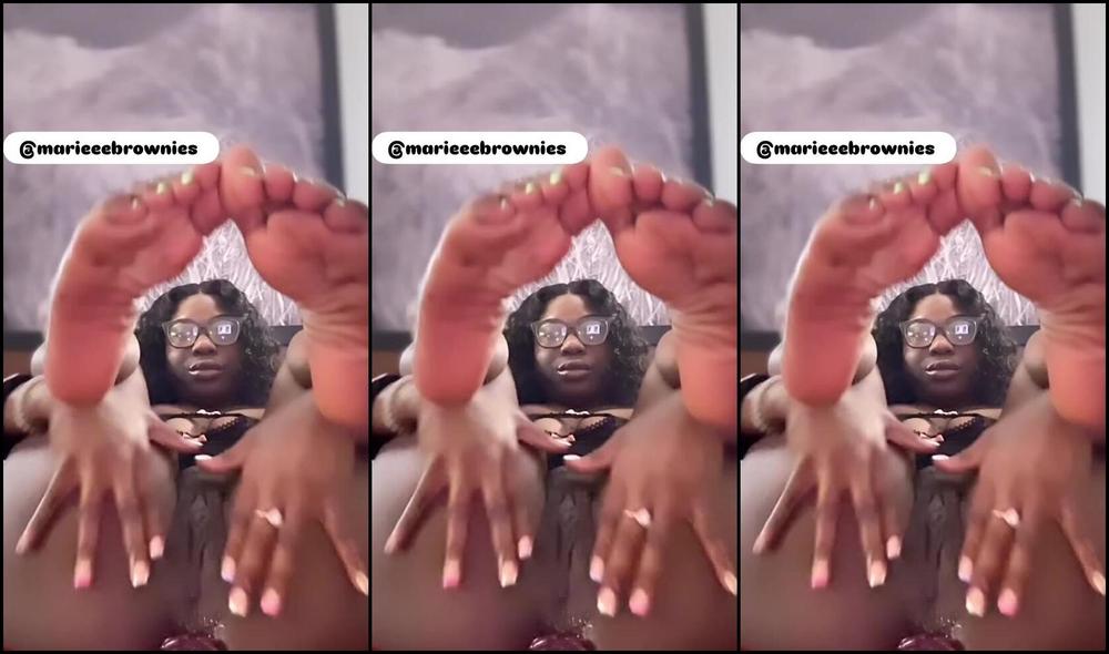 Brownieeezcakes dominates Nicknamed Tharealbrownieeez in femdom Onlyfans video