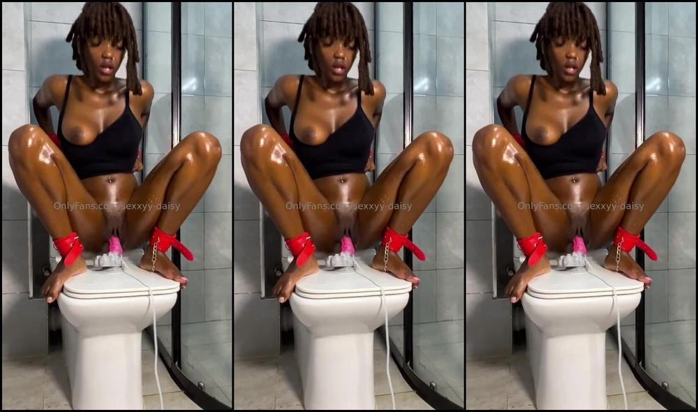 Sexxyy Daisy Nicknamed Sexxyy Daisy 05 23 2025 Onlyfans Video My Long Dildo Makes My Legs Shake