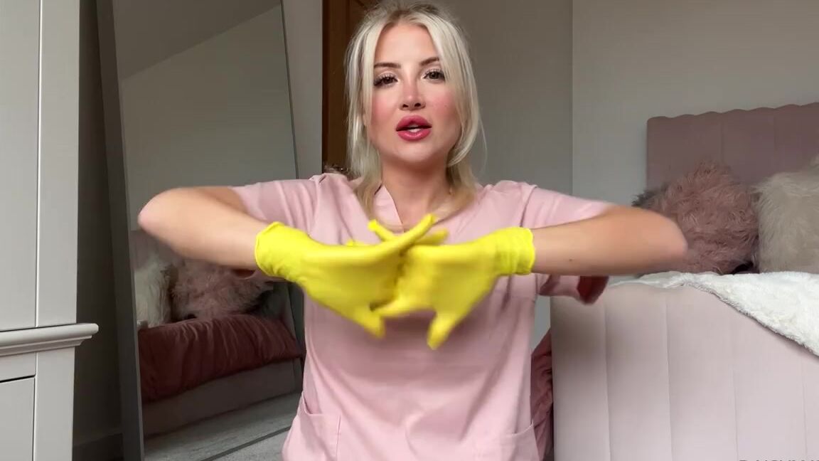 Daisy May and I get down and dirty with our patients in our first ever video - Onlyfans