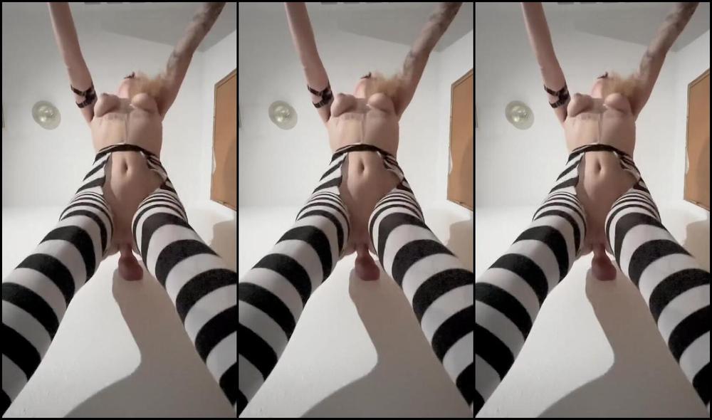 Blxxd Bunny Nicknamed Blxxdbunny 09 30 2025 Onlyfans Video Elfie Gf Riding Compilation