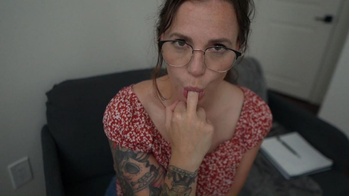 Poster for Yogabella - Teacher'S Sex Slave - Manyvids Model - Dirtytalking, Taboo, Pov (Йогабелла)