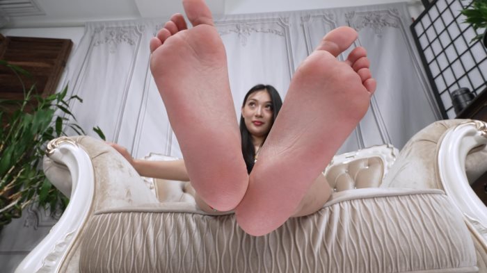 Poster for Sexy Model Xiaotontong Shows Her Sexy Big 39Eu Feet4 4K - Sexy Asian Girls Feet - Clips4Sale Star - Feet Joi, Barefoot, Foot Play (Ноги Сексуальных Азиаток Ноги Джои)