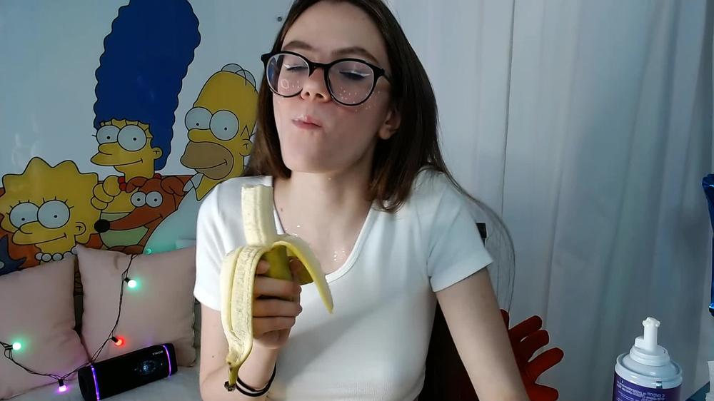 Poster for Banana And Whipped Cream Fun - Jan 26, 2021 - Manyvids Star - Alyssa_Smit - Food & Object Crush, 18 & 19 Yrs Old, Whipped Cream Fetishh (18 И 19 Лет)