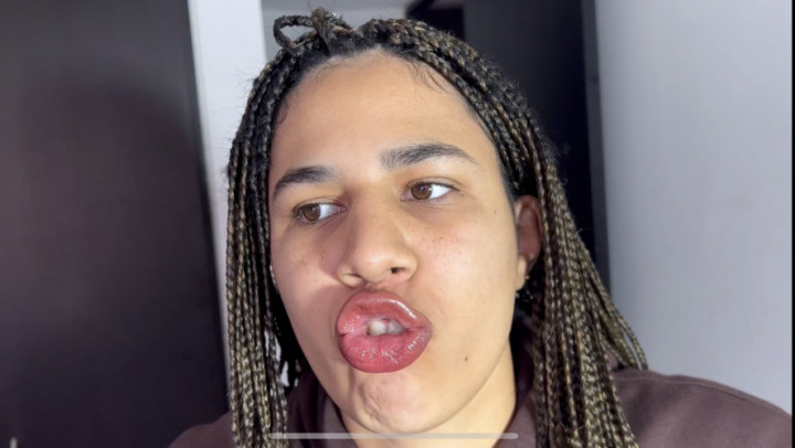 Poster for Manyvids Star - Do You Think I Have Big Lips - April 26, 2023 - Colombianbigass - Kissing, Lip Fetish, Brat Girls (Грубиянки)