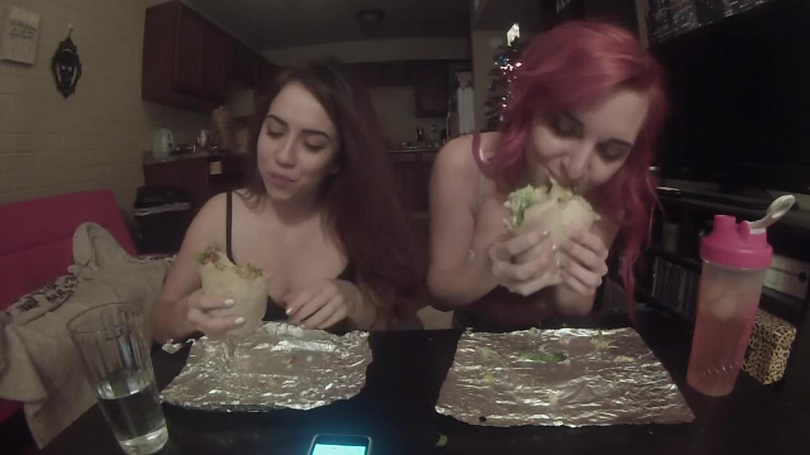 Poster for Manyvids Model - 12. Burrito Eating Contest Girl Girl - Harpermadi - Lace/Lingerie, Tattoos (Харпермади Кружево/Линейка)