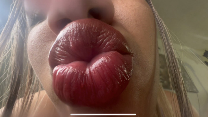 Poster for Kiss From Giantess Big Lips On Valentine - February 15, 2023 - Manyvids Model - Colombianbigass - Lipstick Fetish, Kissing, Valentine’S Day (Поцелуй)