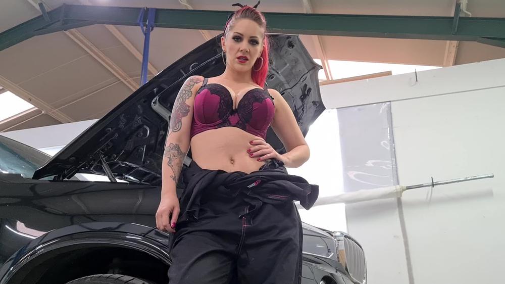 Poster for Ruby_Onyx - Manyvids Girl - Ruby Onyx Domme Mechanic Joi Cei - Ruby_Onyx, Siterip