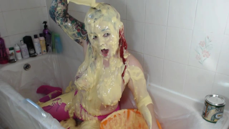 Poster for Manyvids Girl - Mamaplugs - Mamaplugs Food Gunge Finale - Food, Wet, Food Masturbation (Затычки Для Мумии Пищевая Мастурбация)