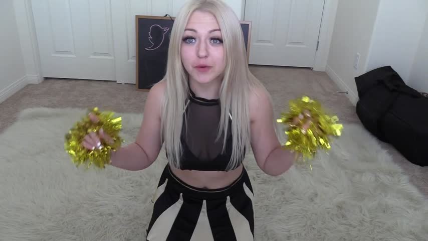 Poster for Katie Sinz - Cheer Tutorial Turns Into A Porn - Apr 21, 2018 - Manyvids Girl - Teens (18+), Gagging (Кэти Синц Рвотные Позывы)