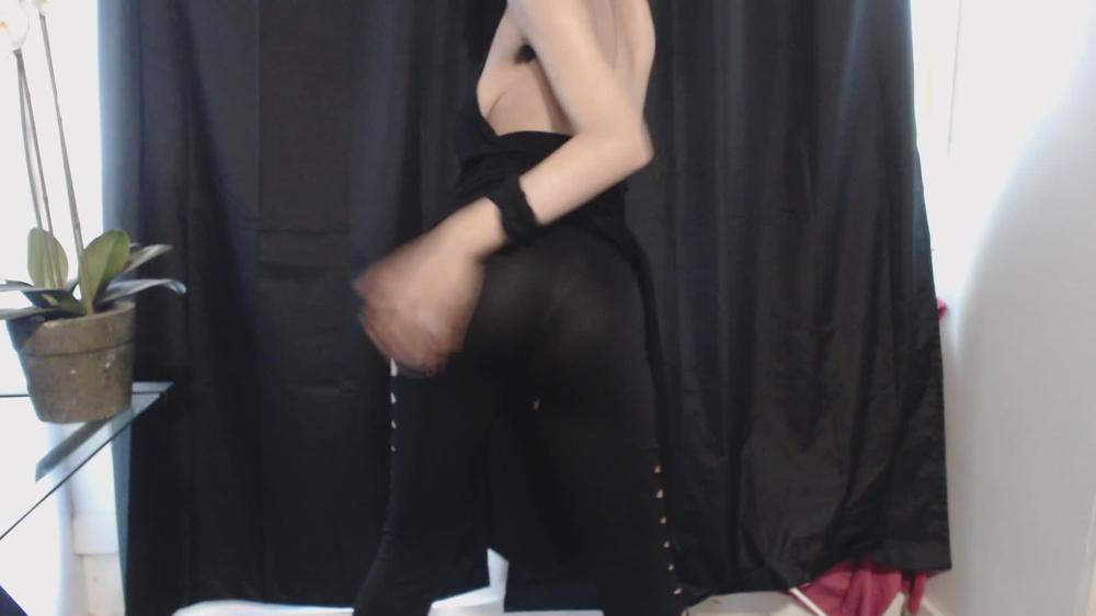 Poster for Manyvids Star - Missmarianne - Missmarianne Self Spanking In Tight Black Leggings - Leggings, Spandex, Amateur (Любительский)