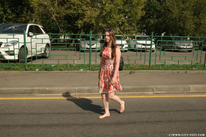 Poster for Marina - City Feet - A Busy Summer Day. Part 2. - Barefoot In City, Barefoot Shopping, Closeups (Городские Ноги Крупные Планы)