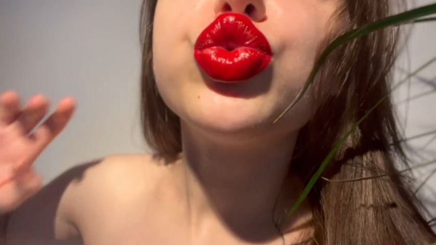 Poster for Kisses To You - Sep 23, 2022 - Michelle_Reid - Manyvids Girl - Close-Ups, Lip Fetish, Asmr (Губной Фетиш)