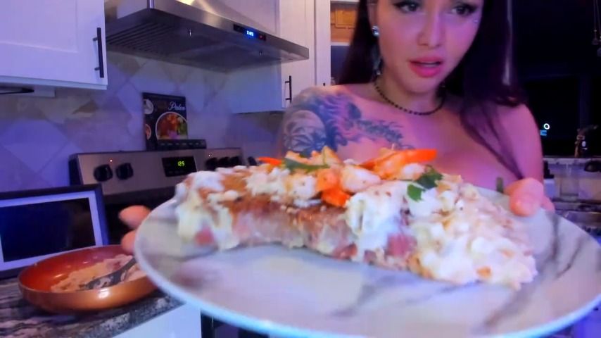 Poster for Manyvids Star - Charlette Webb - Watch Me Cook And Muckbang - Mukbang, Food (Шарлетт Вебб Мукбанг)