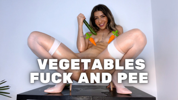 Poster for Eating My Greens - Fuck And Pee - Akali Lunar - Manyvids Model - Food Stuffing, Food (Акали Лунар Пищевая Начинка)