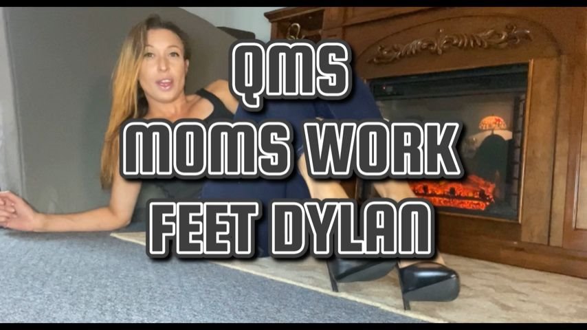 Poster for Manyvids Model - Queenmothersoles - Queenmothersoles Mom Work Feet Dylan - Milf, Funny Moments (Забавные Моменты)