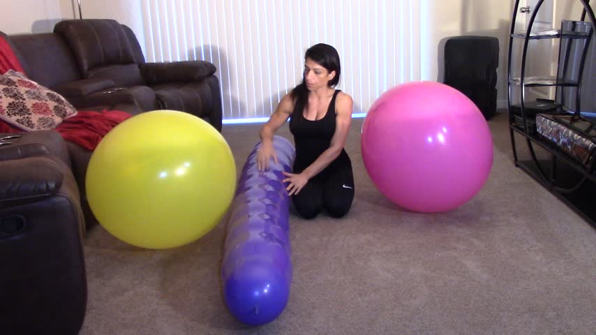 Poster for Manyvids Girl - Balloon Non-Pop Fun - Alexis Rain - Balloons, Muscular Women, Spandex (Алексис Рейн Воздушные Шары)