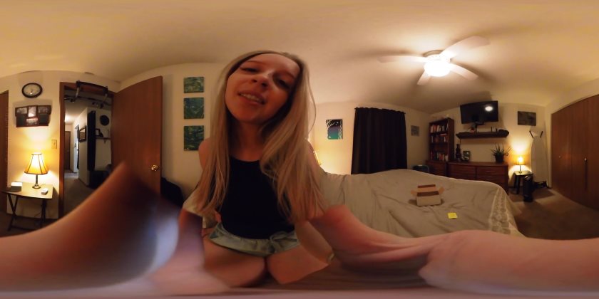 Poster for Tinyguycustoms - Zaurus Stepsister Finds You Shrunk - Vr360 - Clips4Sale Girl - Giantess, Shrinking Fetish (Фетиш Уменьшения)