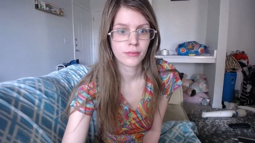 Poster for Manyvids Girl - Meganholly00 - Meganholly00 Chatting With My Fans - Talking, Live Cams, Nerd (Живые Камеры)