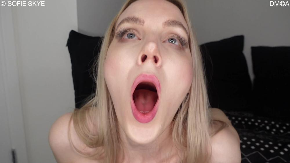 Poster for Manyvids Star - Sofie Skye - Virtual Sex Face Fetish Cock Ride - Eye Fetish, Virtual Sex, Blonde (Софи Скай Глазной Фетиш)