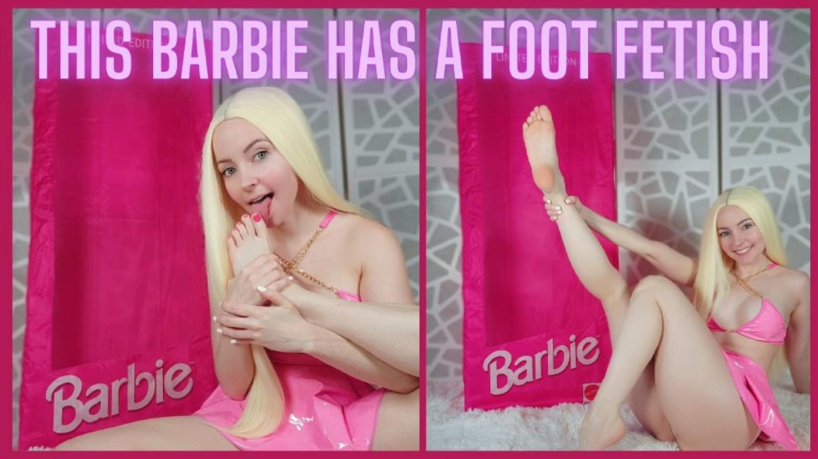 Poster for This Barbie Has A Foot Fetish - July 19, 2023 - Manyvids Girl - Thetinyfeettreat - Foot Fetish, Cosplay (Фут-Фетиш)