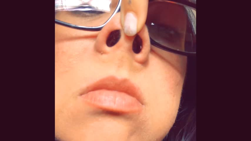 Poster for Drea_Xoxo - Nose Picking - Manyvids Star - Nose Pinching, Fetish (Щипание Носа)