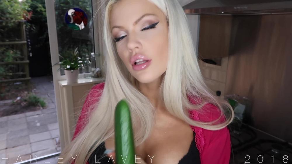 Poster for Harleylavey Cum Salad - Harleylavey - Manyvids Star - Amateur, Cei, Cum Eating Instruction (Любительский)