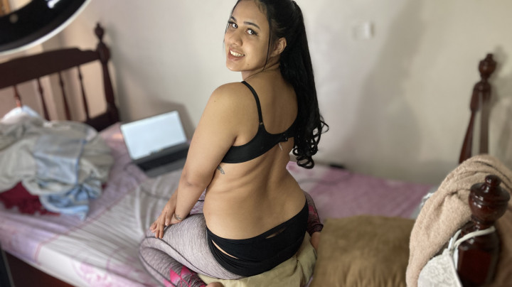 Poster for Manyvids Star - Colombianbigass - I Know You Want To Smell My Ass So Bad - May 14, 2021 - Ebony Female Domination, Bbw Female Domination (Женское Доминирование Bbw)