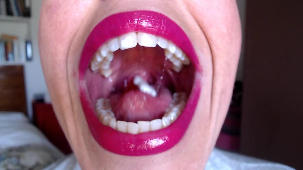 Poster for Manyvids Girl - Emprexkala Swallowing Whole Gummibears - Emprexkala - Emprexkala, Siterip