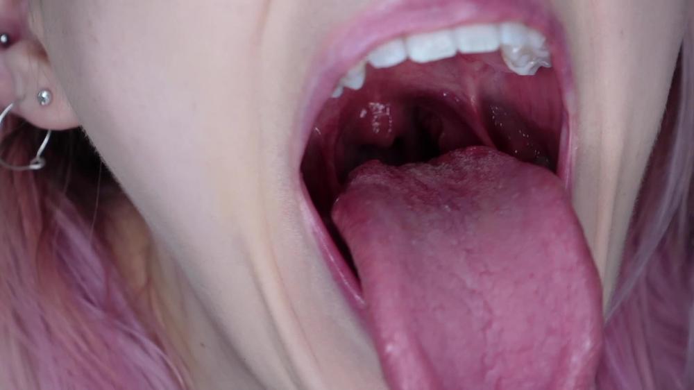 Poster for Mouth And Throat Fetish Fun - Sofie Skye - Manyvids Star - Fetish, Mouth Fetish, Spit Fetish (Софи Скай Фетиш Рта)