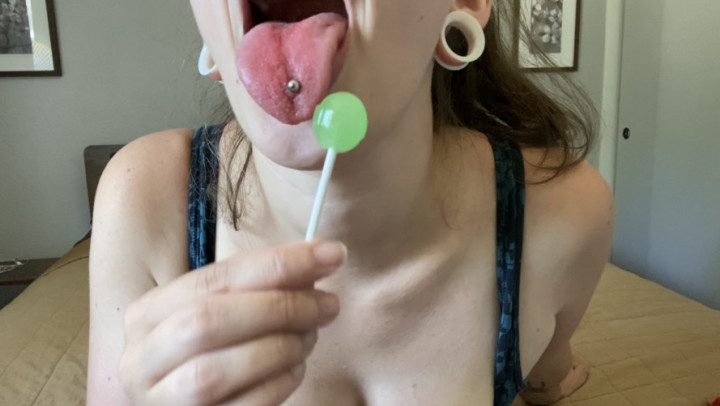 Poster for Sucker Order - Divinebabe - Manyvids Girl - Tattoos, Lollipop Lickers (Лизальщики Леденцов)