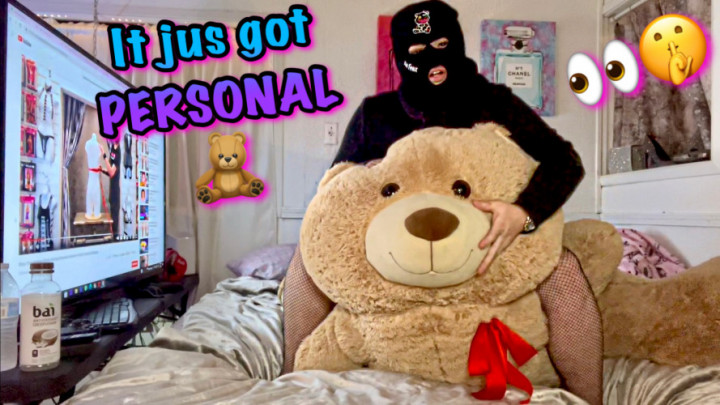 Poster for It Jus Got Personal - Addictedtokitty - Manyvids Star - Ropebondage, Maskfetish (Фетиш Маска)