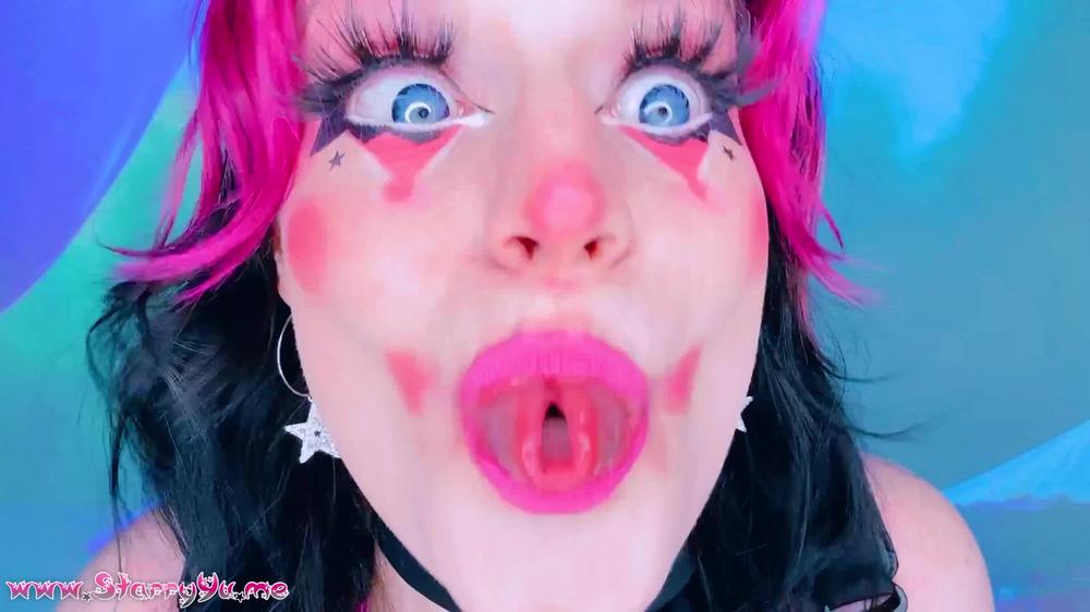 Poster for Clowning Around With Silly Faces - Starry Yume - Manyvids Star - Silly Faces, Mouth Fetish, Laughing (Звездная Юмэ Глупые Лица)