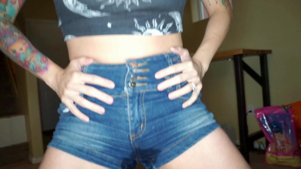 Poster for Manyvids Model - Jasminedark Prank Warpants Wetting - Jasminedark - Jeans Fetish, Tickling (Жасминтемный Щекотка)