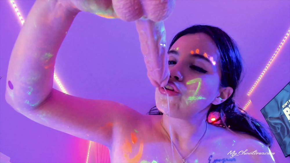 Poster for My Cheetara - Manyvids Model - Black Light Show Deep Throat And Squirt - Masturbation, Blowjob (Моя Читара Минет)