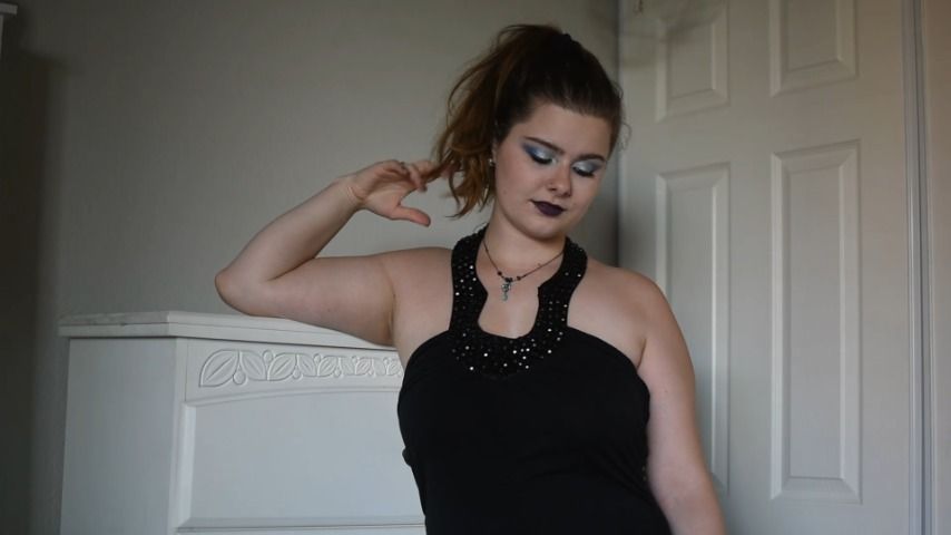 Poster for Manyvids Star - Desiwoods420 - Make Mommy Feel Good - Big Boobs, Mommy Roleplay (Десивуды420 Ролевая Игра С Мамой)