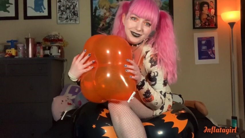 Poster for Inflatagirl - Inflatagirl Having Squeaky Halloween Balloon Fun - Manyvids Girl - Balloons, Balloon Stuffing (Воздушные Шары)