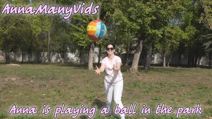 Poster for Annamanyvids - Annamanyvids Anna Is Playing A Ball In The Park - Manyvids Model - Sfw, Sport, Sweat Fetish (Фетиш Пота)