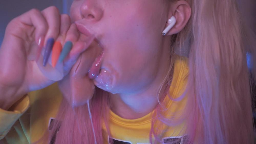 Poster for Manyvids Model - Blondelashes19 Dt Milkspit - Blondelashes19 - Amateur, Anal (Светлые Ресницы19 Анал)