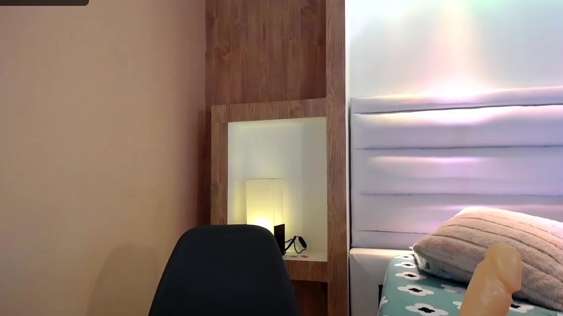 "Melted_Chocolate" deepthroat, drool, orgasms, sloppy, swallowingdrooling Saliva Soaked Deepthroat Woman s Intense Manyvids