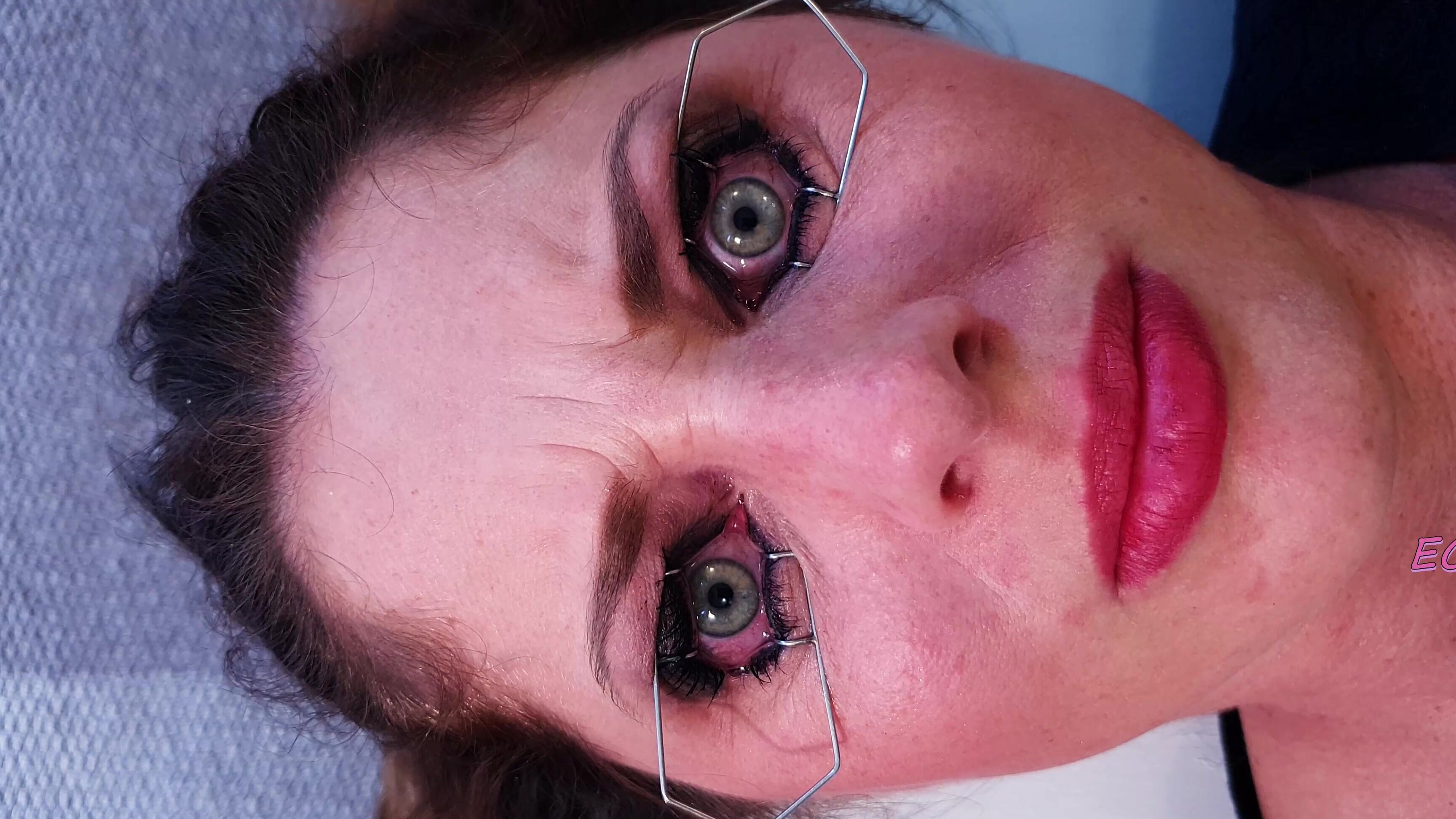 Pinkcandyec Step Daddy Lubricates Step Daughters Eyes