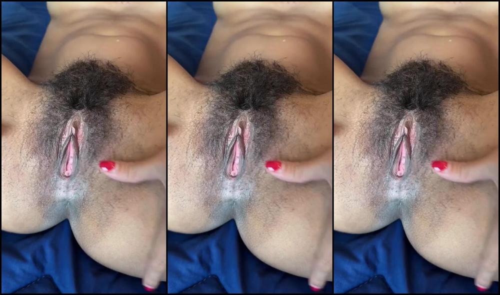 Kim Rampersad dominates and teases you with her feet and mouth