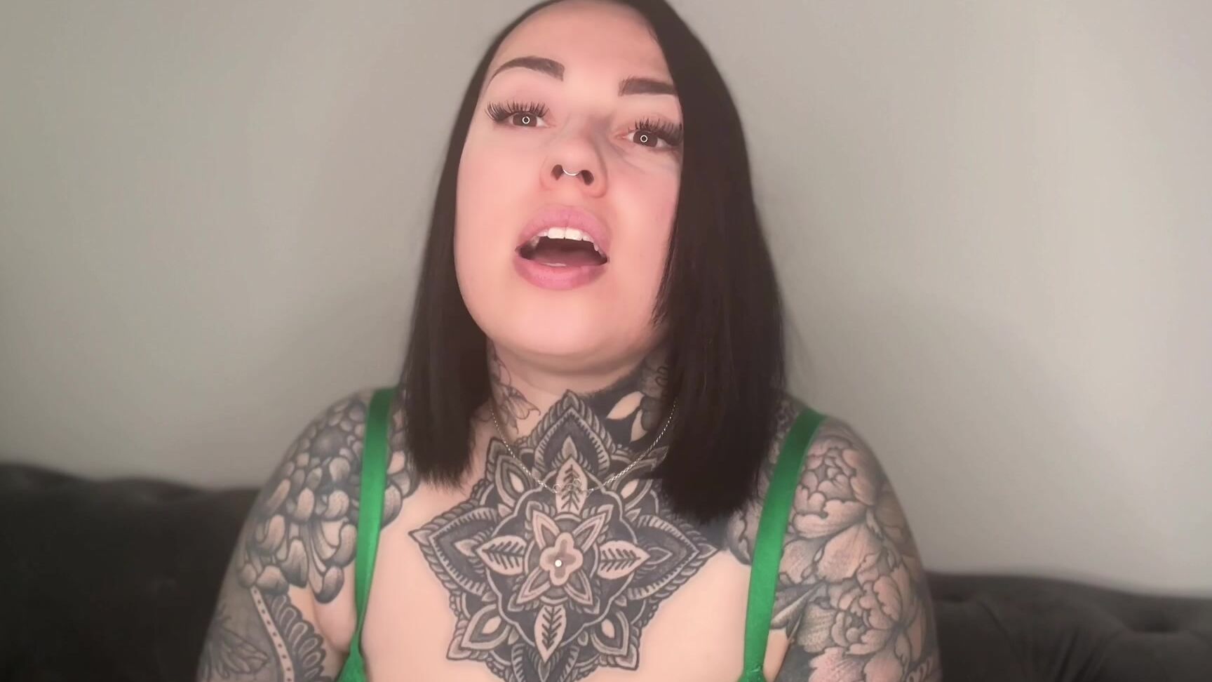 "MissValentina" cei, ceiencouragement, ceiinstructions, cumeating, cumeatinginstruction, femdom, femdompov, jerkoffencouragement, jerkoffinstruction Dont Waste One Drop Manyvids